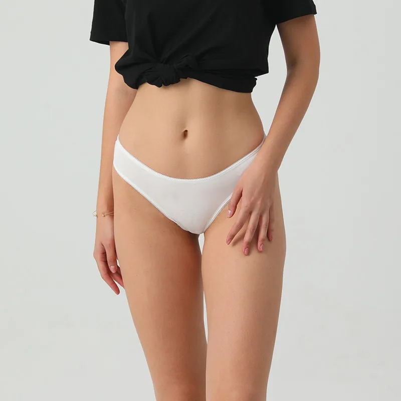 

3 pairs of women's close-fitting and comfortable low-waisted sexy briefs