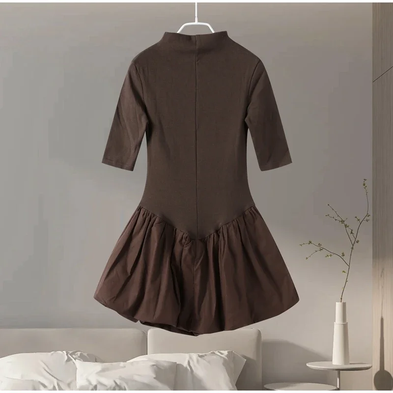 Elegant Knitted Patchwork Brown A-line Dress Women O-neck Short Sleeves Pleated Ruffles Mini Dresses 2025 Lady Solid Vestidos