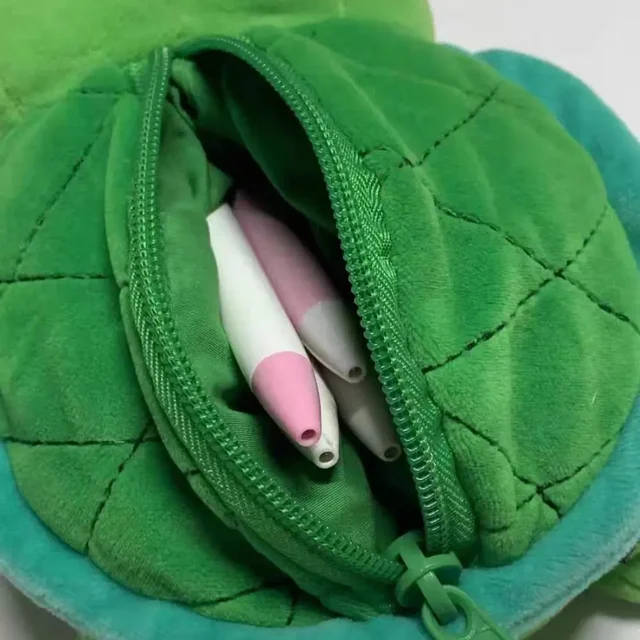 Portapenne creativo di grande capacità astuccio multifunzionale per anatra/squalo/tartaruga portapenne in peluche per ufficio scolastico 3