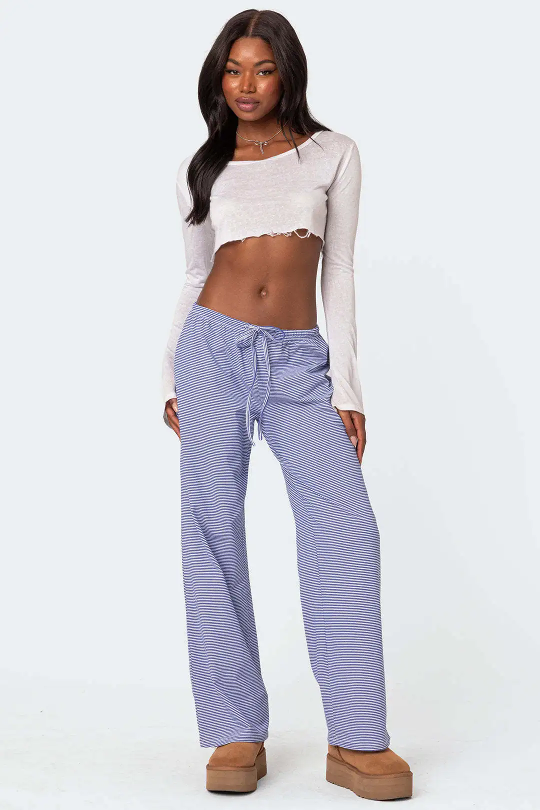 hmqViviiyNSAyin8WueXt+FQLxKF1F29WA1M