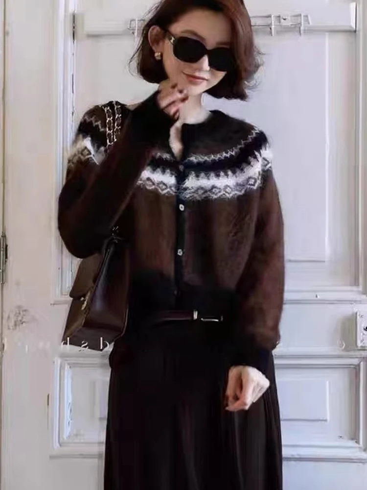 Autumn and Winter New Round Neck Women's Knitted Cardigan Long-sleeved Sweater Fashionable Loose Single-breasted Knitwear Top