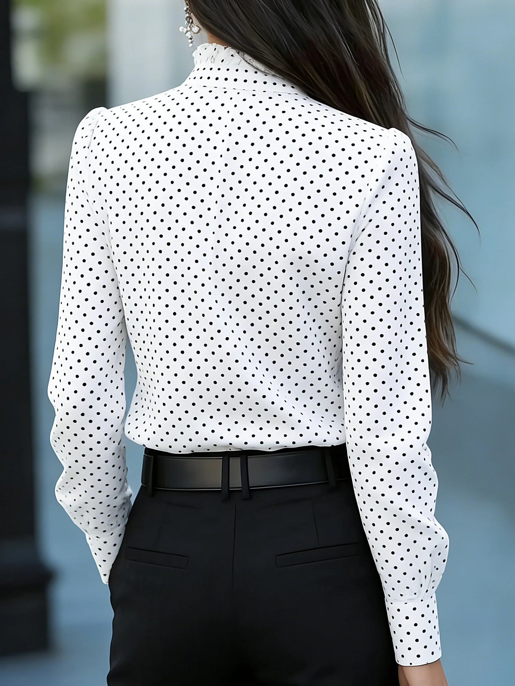 Temperament Loose Woman Shirt Fashion Casual Blouse Elegant Long Sleeve Woman Shirt Holiday Weekend Top 2