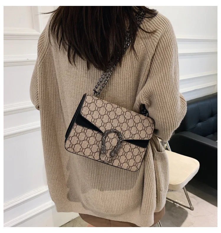 Fashion Popular Women's Bag - Hardware Detail