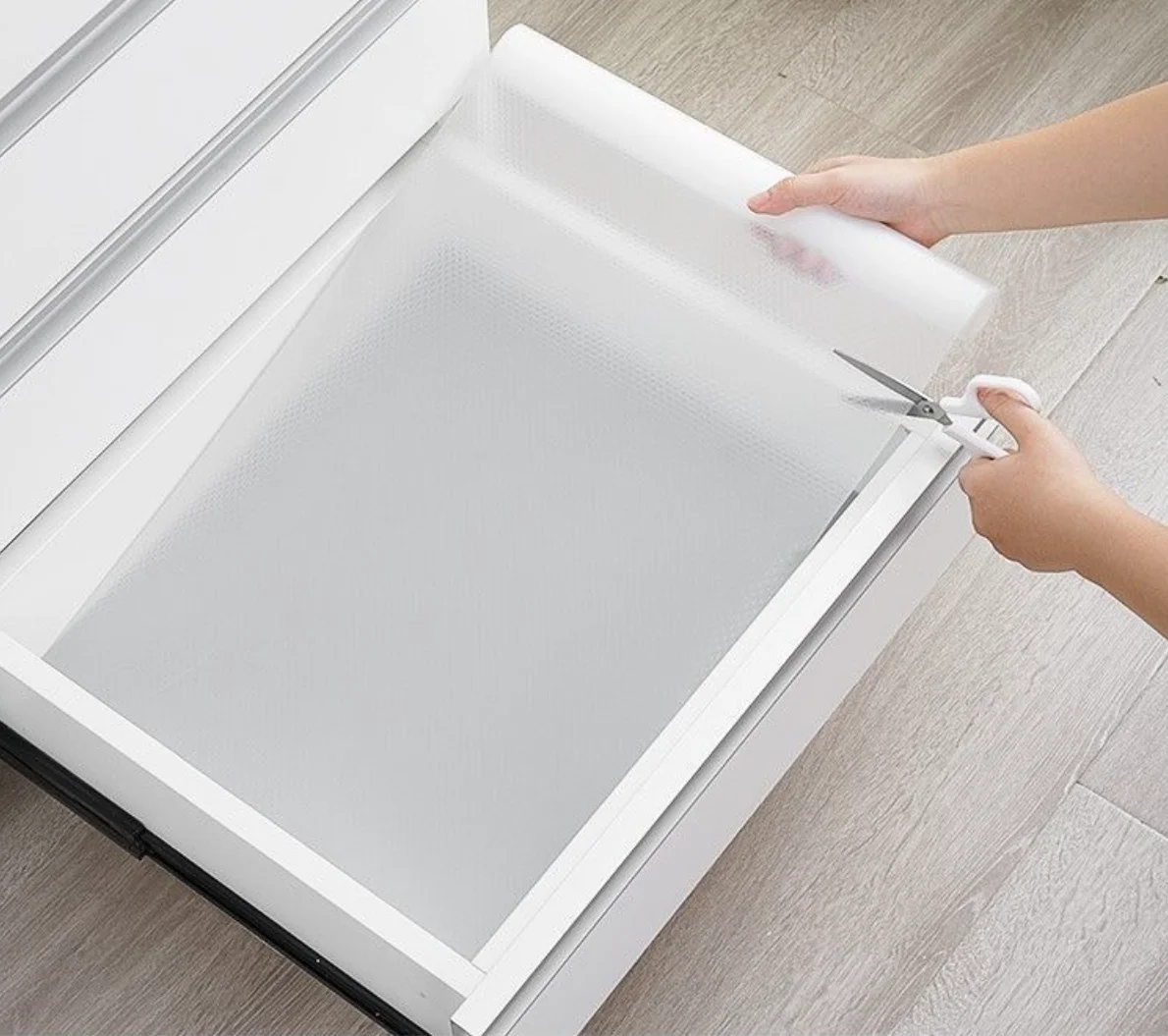 Non-Slip Waterproof Drawer & Shelf Liner 3