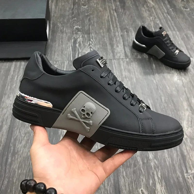 

Men's Shoes 2024 New Fashion Classical Skulls High Luxury Brand Board Shoes Breathable High Quality Casual Leather Shoes For Men