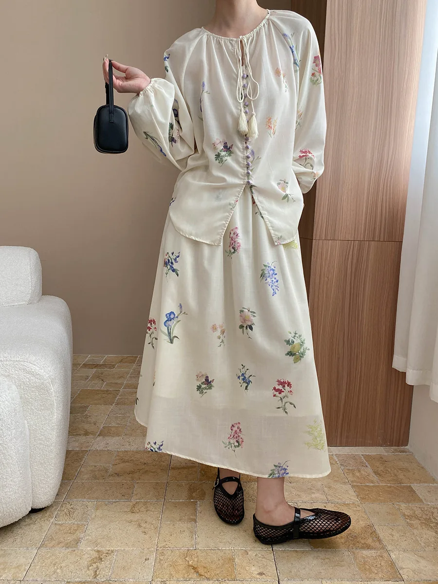 Lässiges, langärmliges, lockeres Hemd mit Blumendruck für Damen im Frühling und Sommer – Detail 5