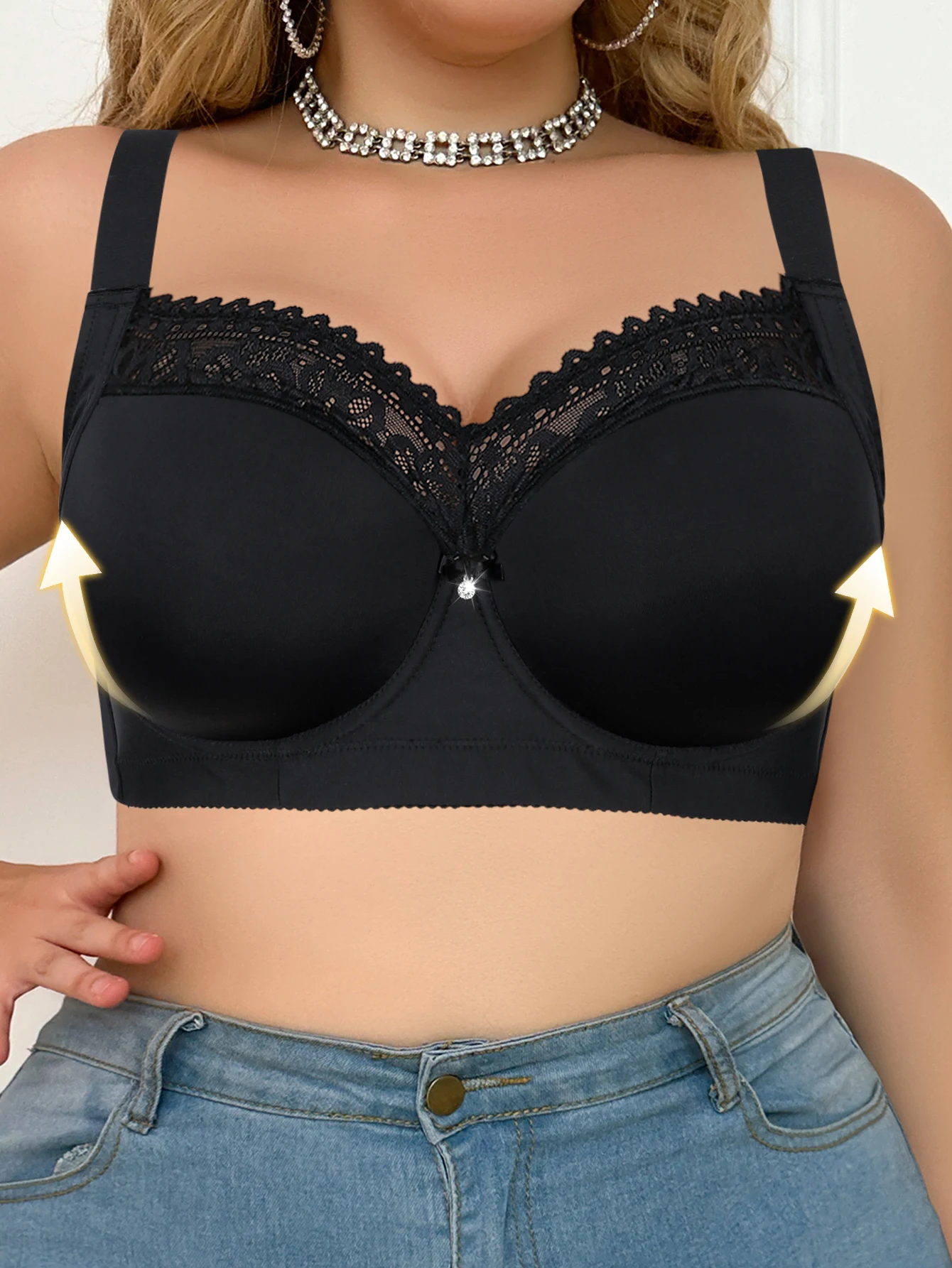 Plus-Size Sexy Bra for Women Smooth full-coverage design Comfortable lace push-up style Perfect for curvy women Plus-size linger
