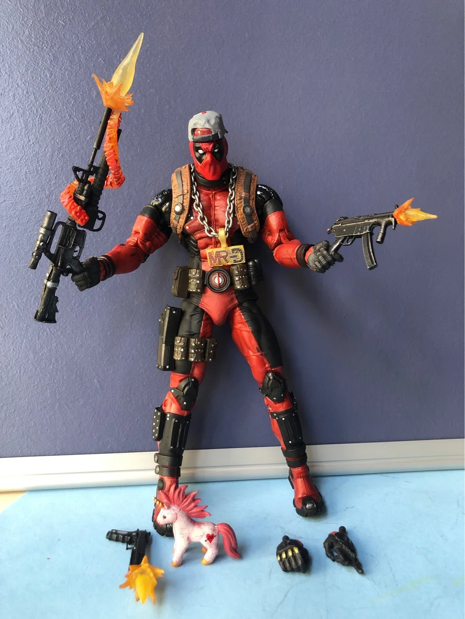 Neca Deadpool Deluxe Edition Anime Figure X-Men Avengers Action Figure Halloween Pvc Collection Ornamenti Regalo Giocattoli Per Bambini