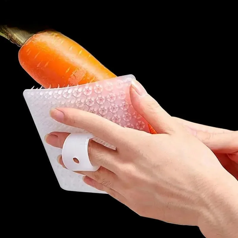 1PC Kitchen Vegetable Washing Brush, Fruit and Bendable Cleaning , Same Household