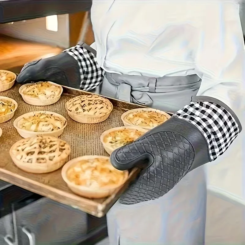 Silicone Non-Slip Kitchen Gloves - Hand Washable