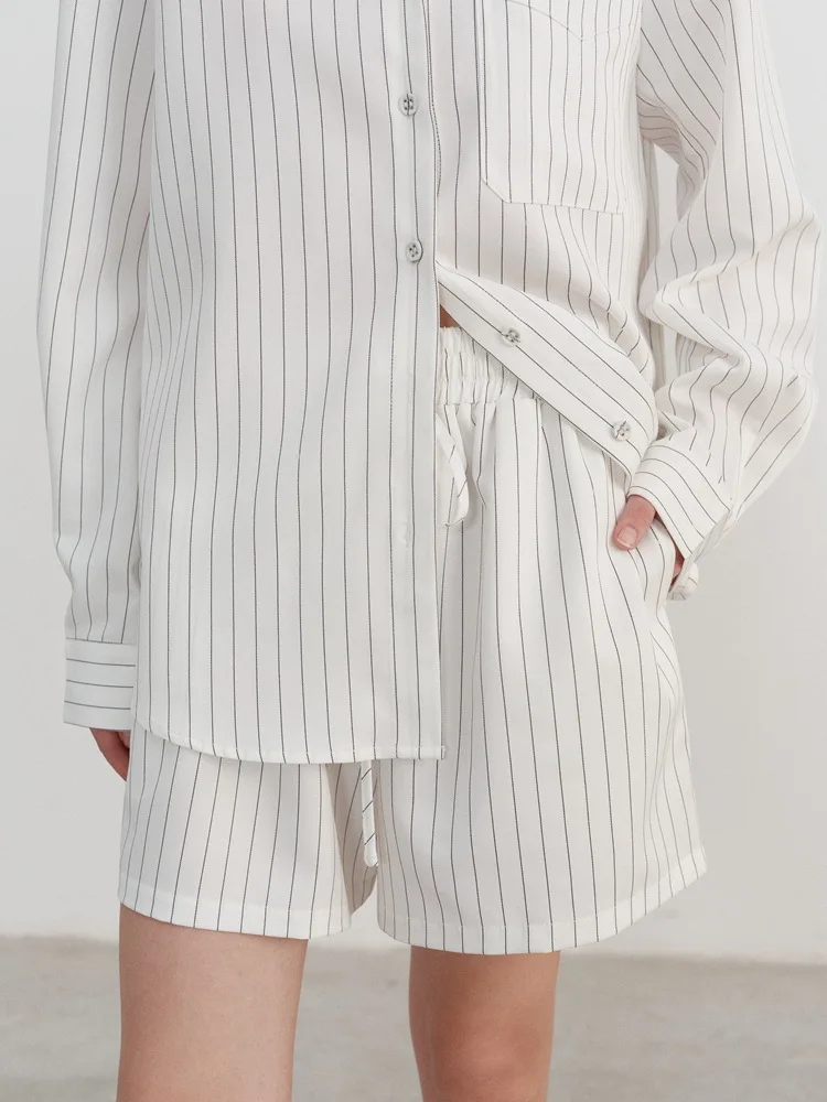 【Limited time discount】Casual Temperament White Striped Shorts Women's Spring/Summer Minimalist and Trendy Wide Leg Shorts