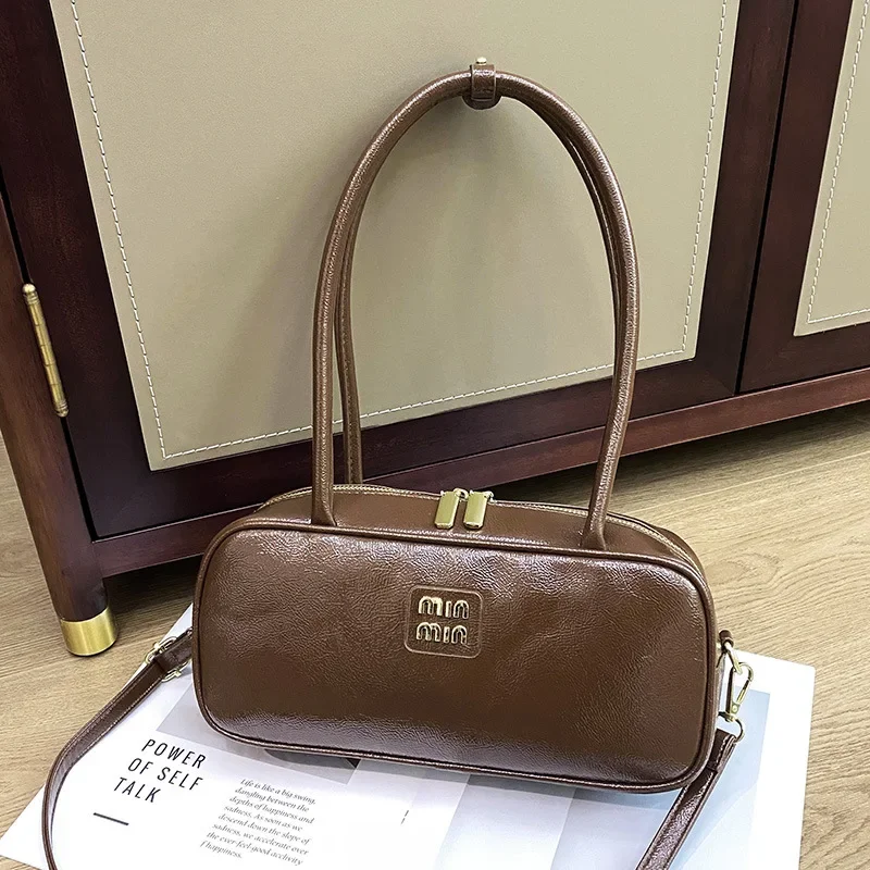 حقيبة ساعي نسائية أنيقة بلون موحد 2025، حقيبة بوسط...