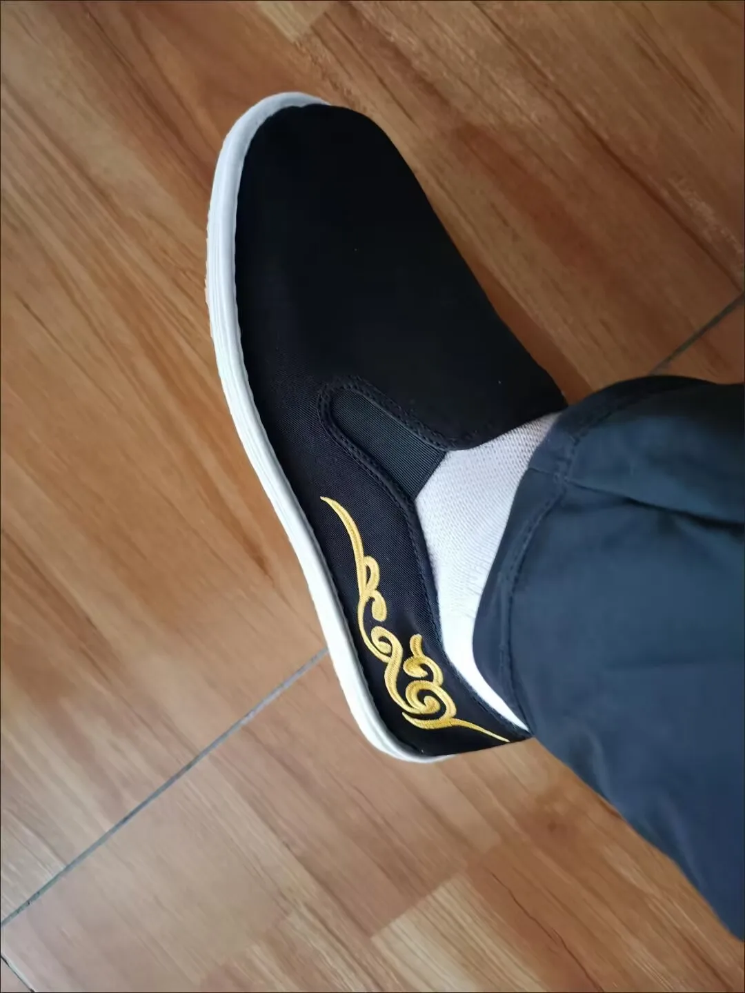 Traditional old Beijing cloth shoes men's Chinese style casual non-slip breathable slip-on shoes kung fu wushu