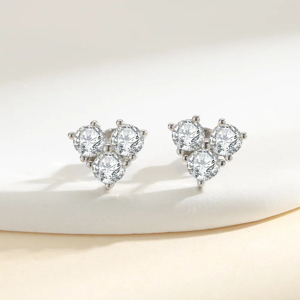 0.6cttw Moissanite Diamond Stud Earrings with Certificates 925 Sterling Silver Heart Shape Earring for Women Fine Jewelry KUTPF