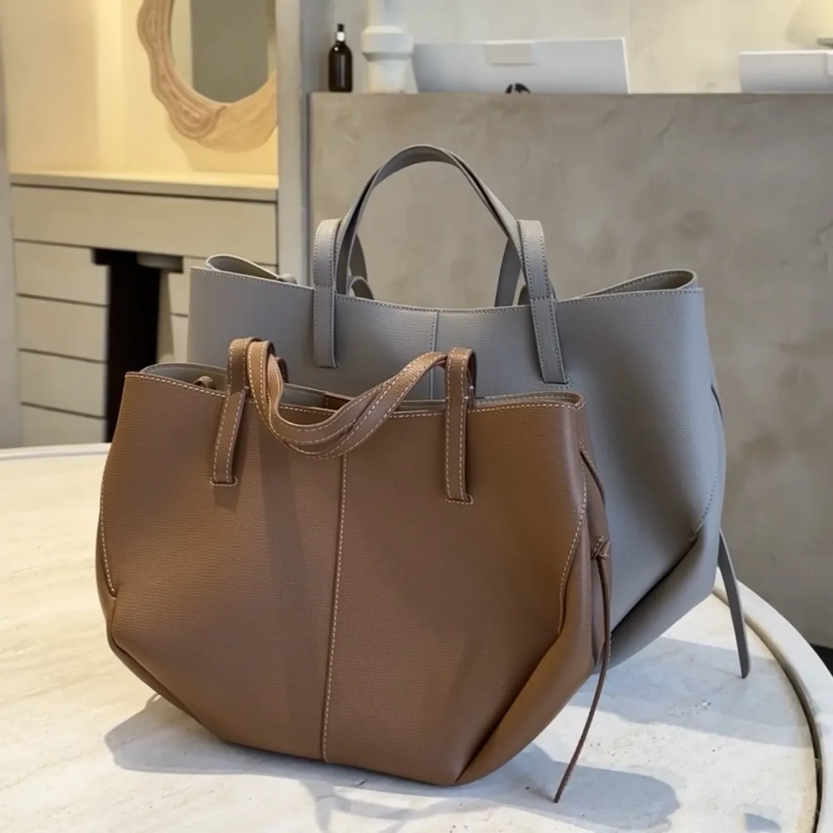 2024 Luxury Designer Shopping Tote Bags Women Cyme Handbags Large Capacity Genuine Leather Dumpling Bag Ladies