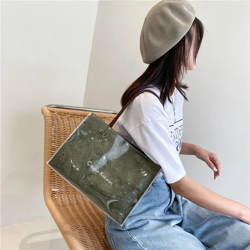 Albatha Holding Perry Triple Compartment Tote Tory Burch Hawaiian