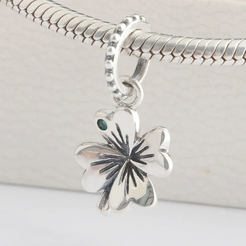 

Authentic S925 Sterling Silver Four-leaf Petals Pendant Bead Clover Dangle Charm Fit Women Bracelet Bangle DIY Jewelry