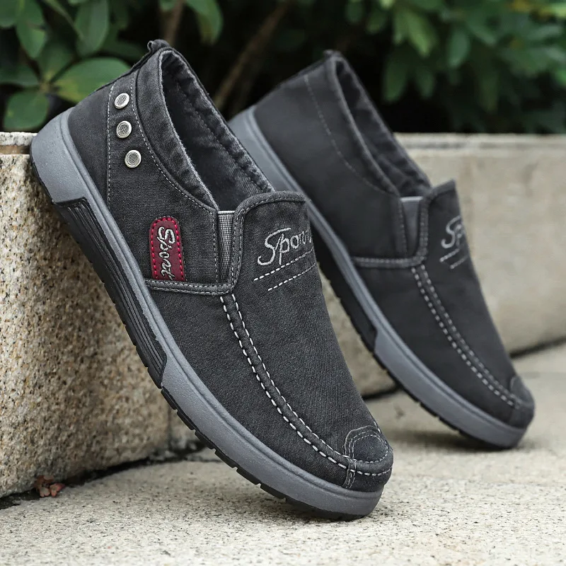 

New Canvas Shoes Breathable Men Sneakers Casual Slip-on Flats Fashion Loafers Men Jogging Sports Shoe Zapatillas De Deporte