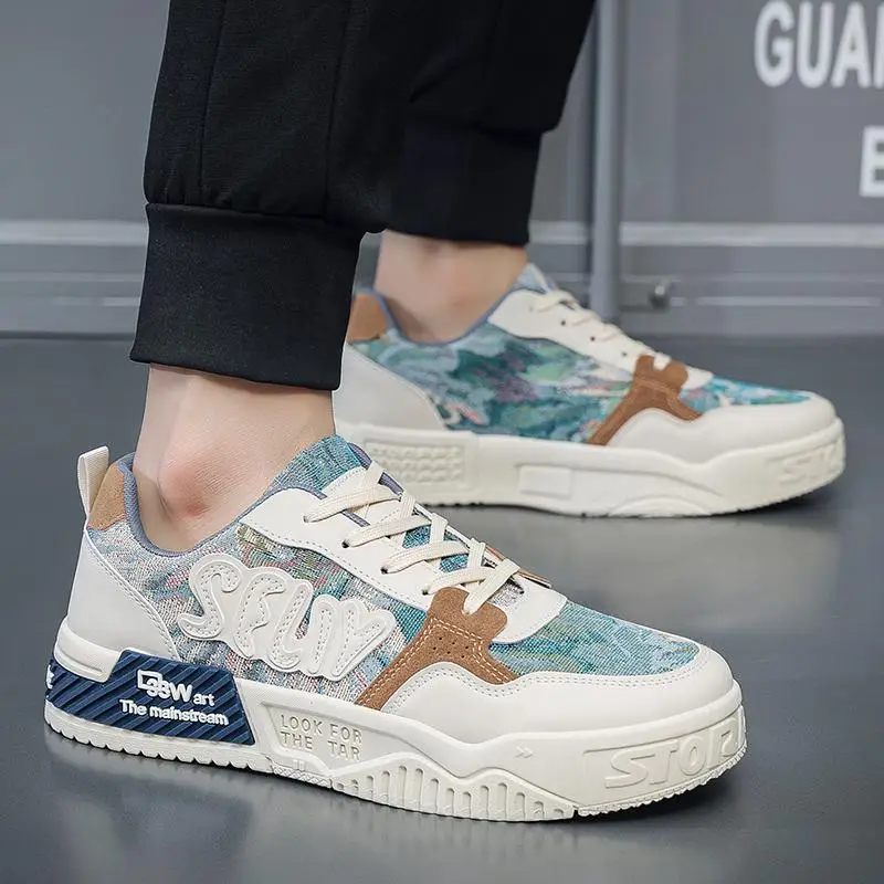 

Men's Shoes Summer New Breathable Fashion Brand Casual Flat Shoes Teenagers Fashionable Sports Shoes