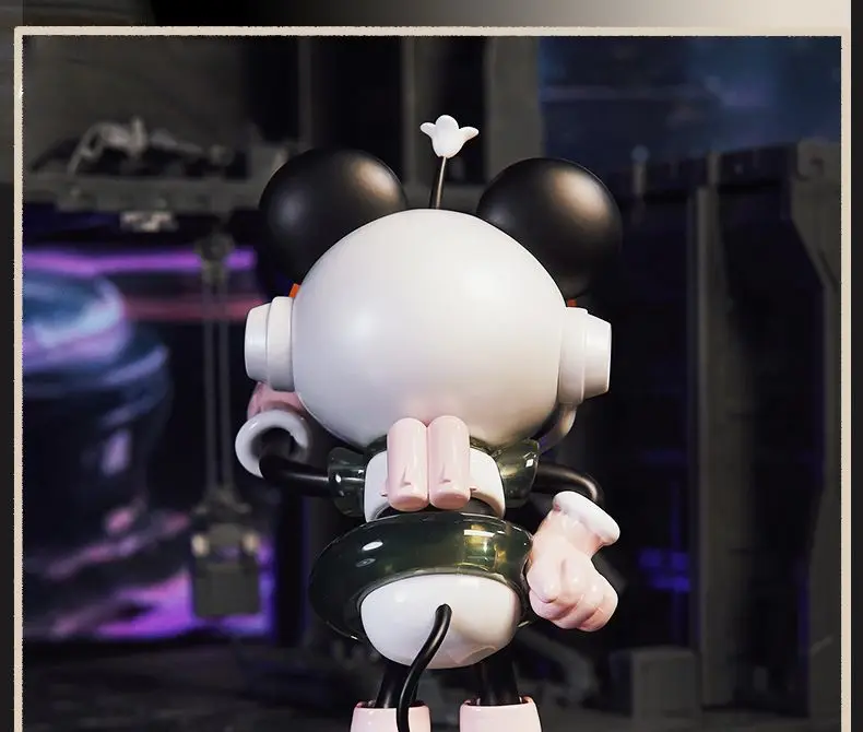 مجموعة تماثيل ميكي وميني ماوس (Cyberpunk/Futuristi...