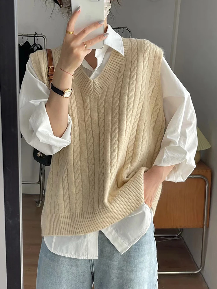 Autumn Knitted Vest Women Vintage Fashion Sweater Female Preppy Style V Neck Knitwear Top Ladies Casual Loose All-Match Vests