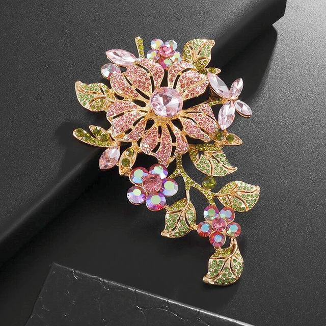 Classic Jewelry Leaf brooches Vintage pins Rhinestone Gold Color Brief  Brooches for Women Coat Accessories Unisex Elegant Pin - AliExpress
