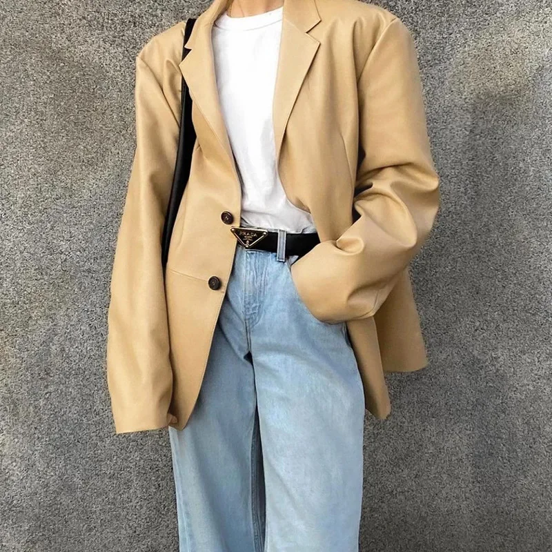 Autumn and Winter 2021 New Women's Long-sleeved Temperament Trend Solid Color Lapel Single-breasted Loose-fitting Glossy Jacket 2021 new women s zipper lapel lazy knit pullover long sleeved solid color autumn winter loose turtleneck sweater coat