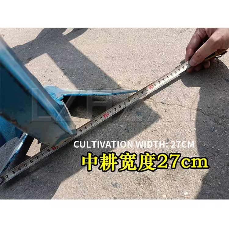 New row tillage plow four-wheeled vehicle with row tillage weeder corn vegetable