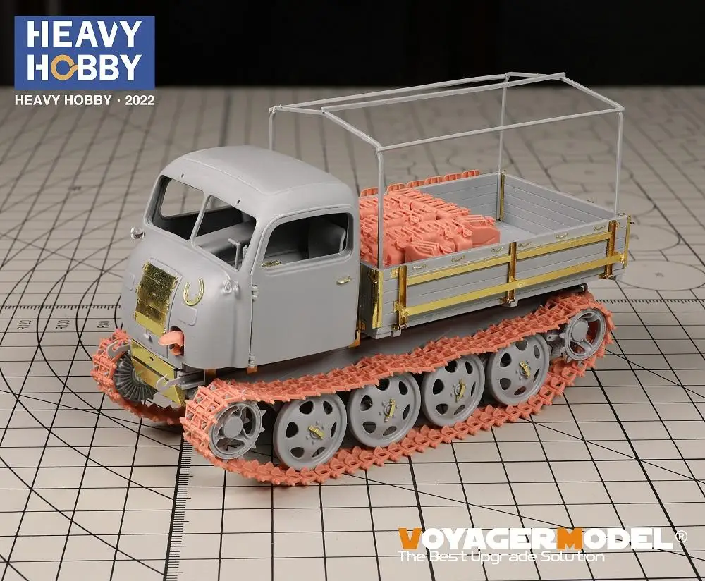 

Heavy hobby 1/35 PT-35067 WWII German Raupenschlepper Ost Kgs66/340/120 RSO Tracks For DAS WER and Dragon