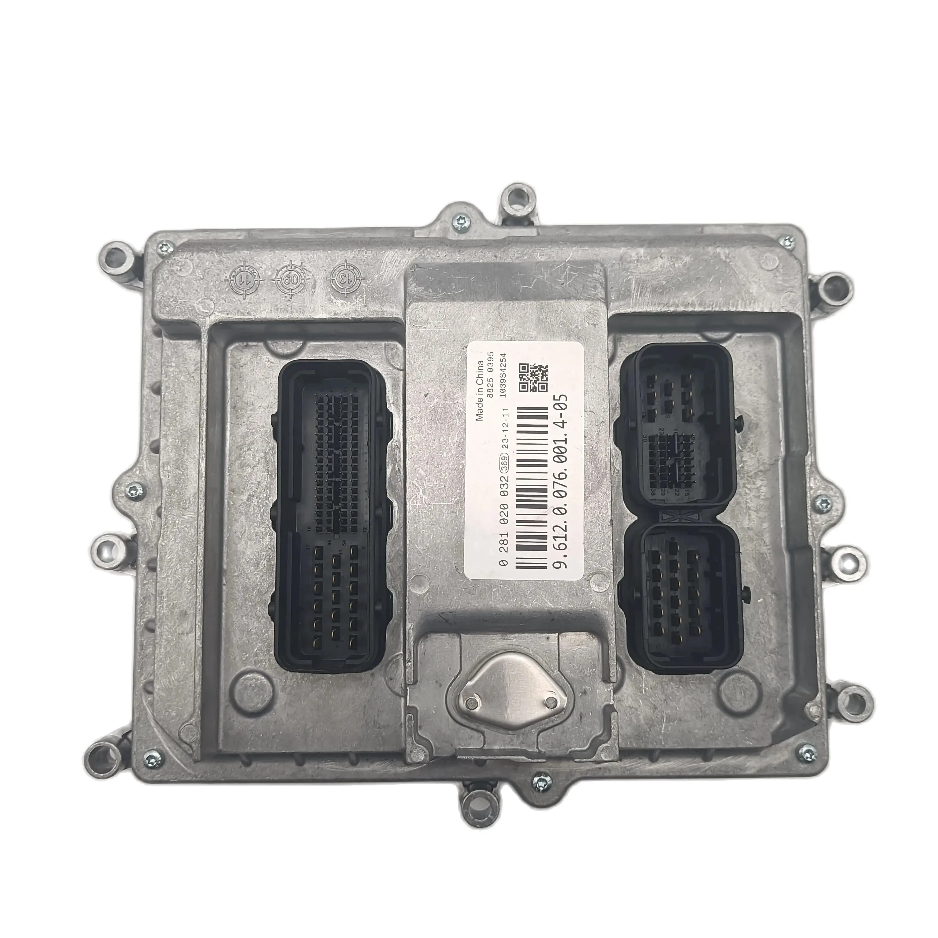 Engine Electronic Control Module Unit 0281020032 for Volvo VM 260 310 / VW