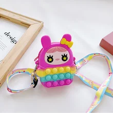 

2022 Spring Summer New Wallet Fashion Girl Mini Messenger Accessories Bag Children Cartoon Cute Small Silicone Bags