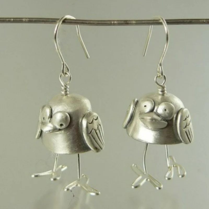 Einfache silberfarbene baumelnde Damenohrringe, Kreativität, handgeschnitzter Vogel, für den täglichen Gebrauch, Party-Ohrringe, Vintage-Schmuck für Damen