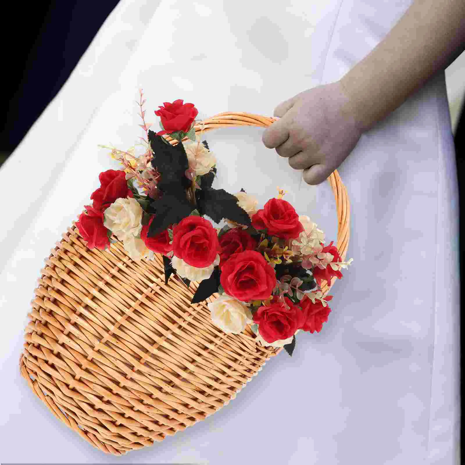 

Wicker Picnic Basket Handheld Grocery Flower Wedding Portable Fruit Woven Multipurpose Floral