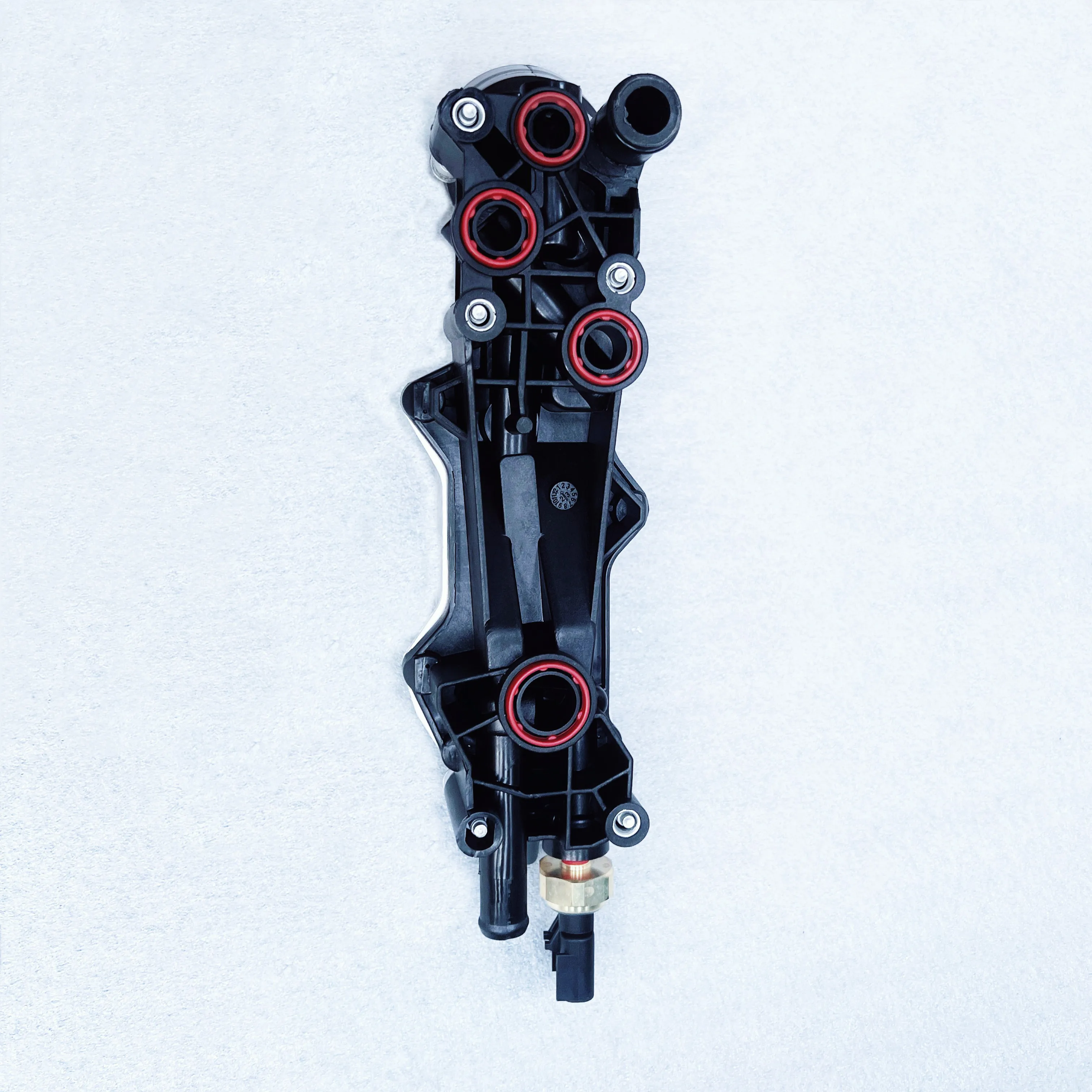 Original Engine Oil Cooler (Adapter) 68105583AG, 68105583AA are Suitable For 3.0L And 3.6L Jeep Wrangler, Grand Cherokee, Jeep C