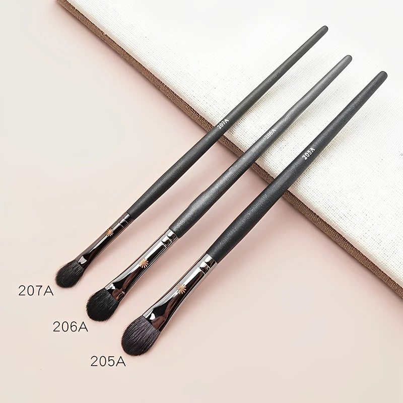 1Pc Pennello Professionale Per Ombretti Morbido Scoiattolo Pelo Di Capra Misto Medio Grande Pennello Per Ombretti Frullatore Pennello Per Trucco