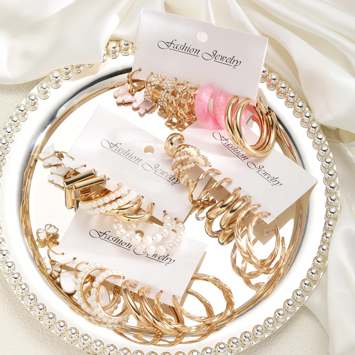 New European and American Earring Set for Women Gold Color Minimalist Big Circle Butterfly Heart Pearl Earrings Jewelry Gifts