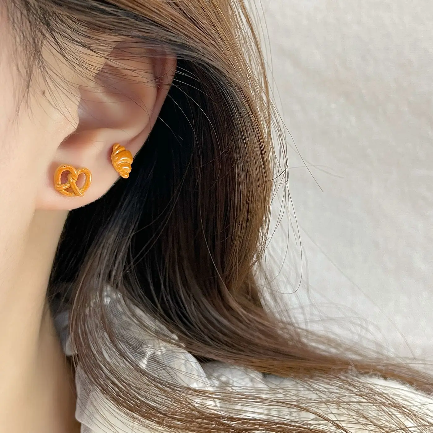2025 New Cute Fashion INS Caramel Bread Donut Shape Stud Earrings Set for Women Kids Sweet Creative Cartoon Earring Jewelry Gift 3