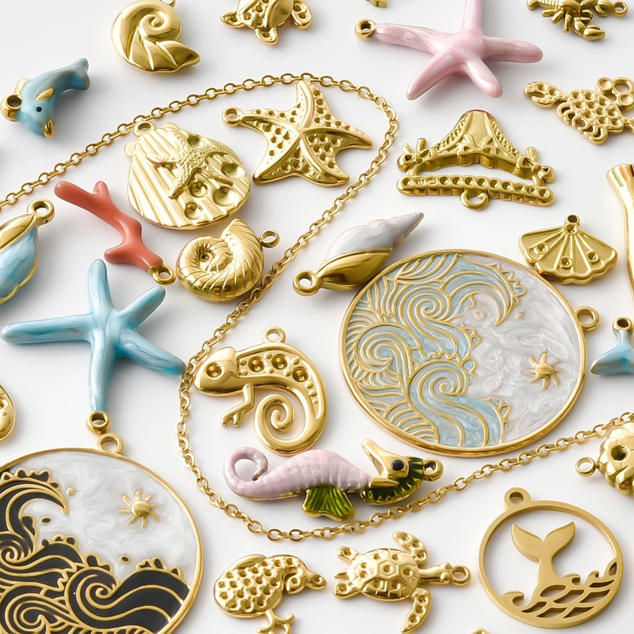 2/6 Stück echt vergoldete Anhänger mit Meeresmotiven, Emaille-Wellen, Seepferdchen, Schildkröte, Edelstahl-Charms für die Schmuckherstellung, Schlüsselanhänger, Großpackung