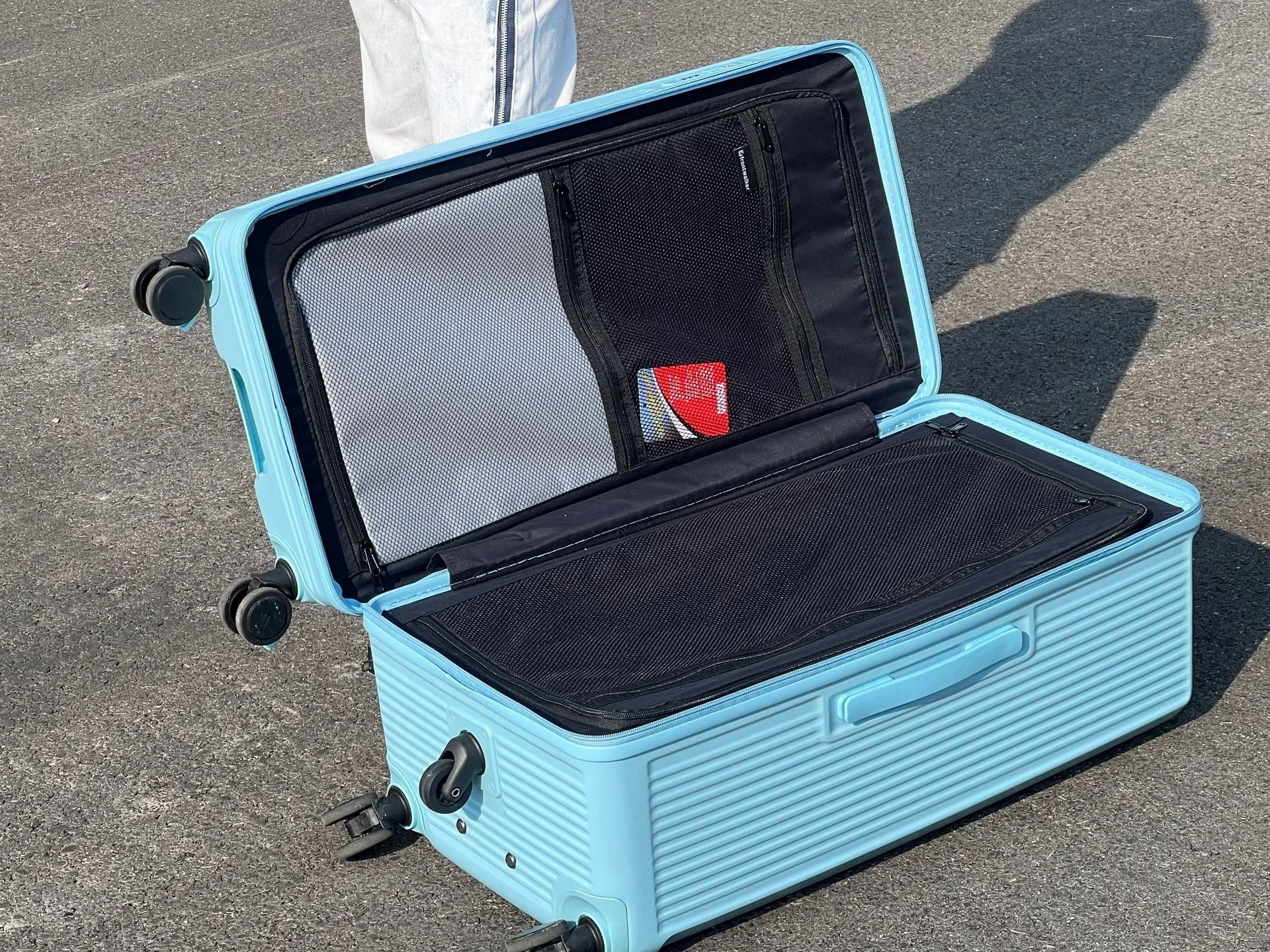 Large Capacity Suitcase Five Wheels Antibacterial Material Rolling Luggage Password Big Size Travel Suitcase travel bag,pull bar suitcase