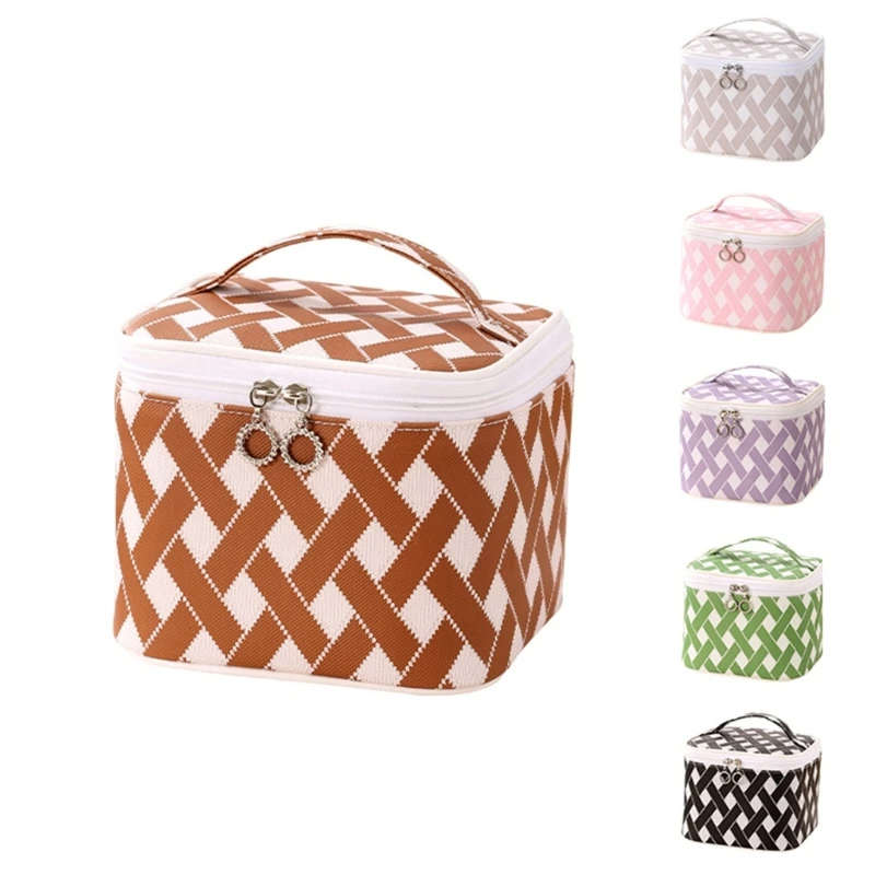 Cosmetic bags & cases