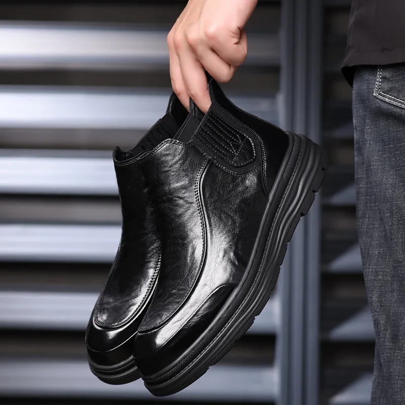 Britain Gentleman Chelsea Ankle Boots Round Head Trendy Patent Leather Shoes Men Dress Footwear Male Black Brown High-Top Shoes