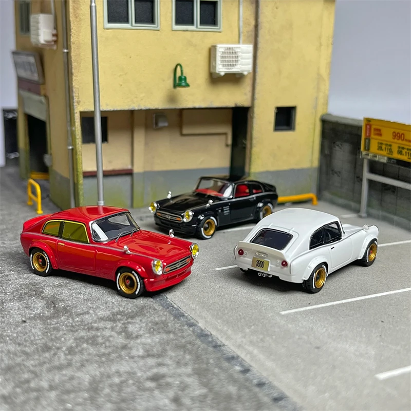 

Модель автомобиля Mortal 1:64 Honda S800, белый, красный, черный
