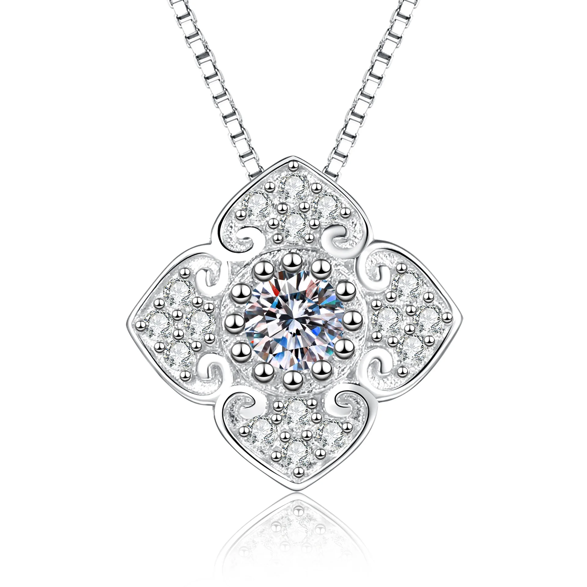 PT950 Moissanite Necklace New Arrival White Gold Pendant Luxury-inspired Full-Diamond Cloud Pattern Fashionable Collarb necklace