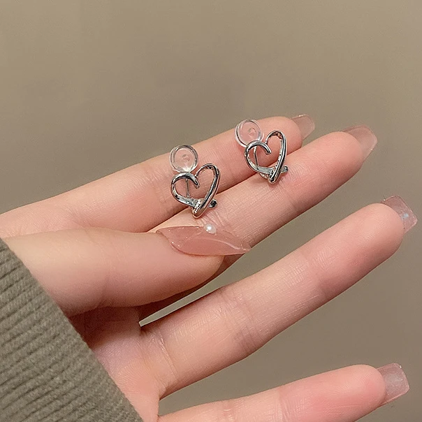Fashion Painless Silicone Heart Earrings Women Simple Love Ear Clips Girls Korean No-Piercing Earrings Trendy Jewelry Gifts ear clip earrings clip earrings ear clip ear accessories