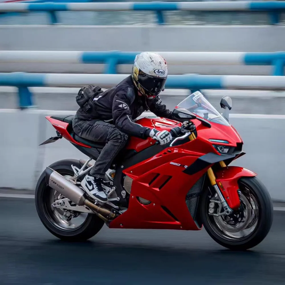 ZXMOTO 500RR 및 820RR용 짧은 테일 번호판 브래킷 액세서리, 맞춤형 로고 번호판 브래킷 액세서리. Zhang Xue