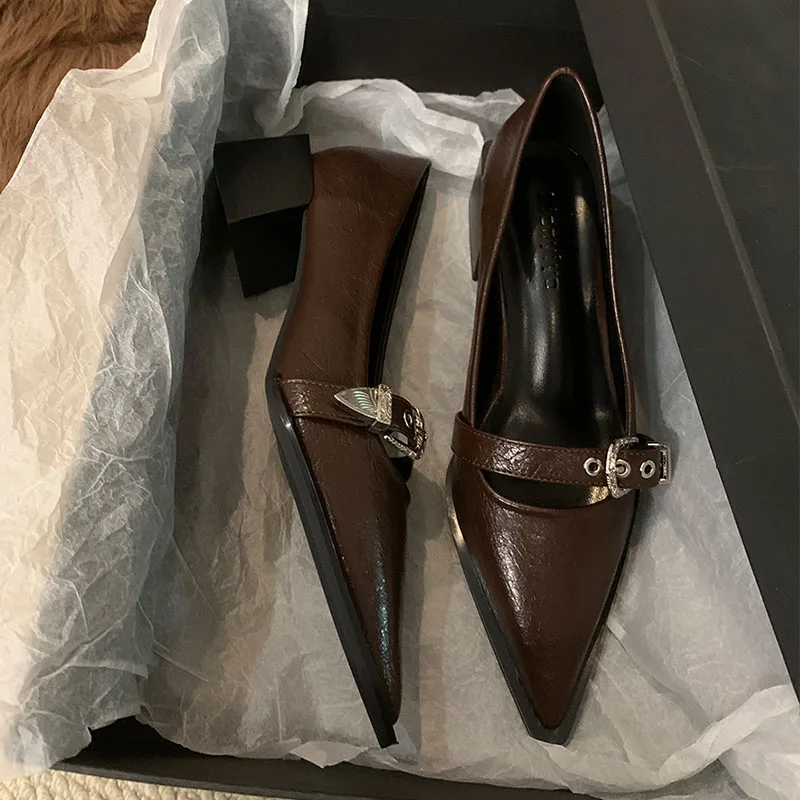 

Женские шлепанцы без застежки, повседневные сандалии на среднем квадратном каблуке, с острым носком, с узором под камень, сланцы, для весны, 2021