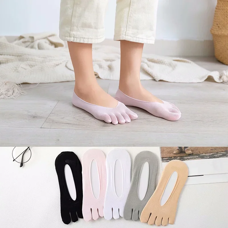 Five Finger Socks Women Spring and Summer New Thin Breathable Five Toed Mesh Invisible Shallow Mouth Silicone Boat Socks