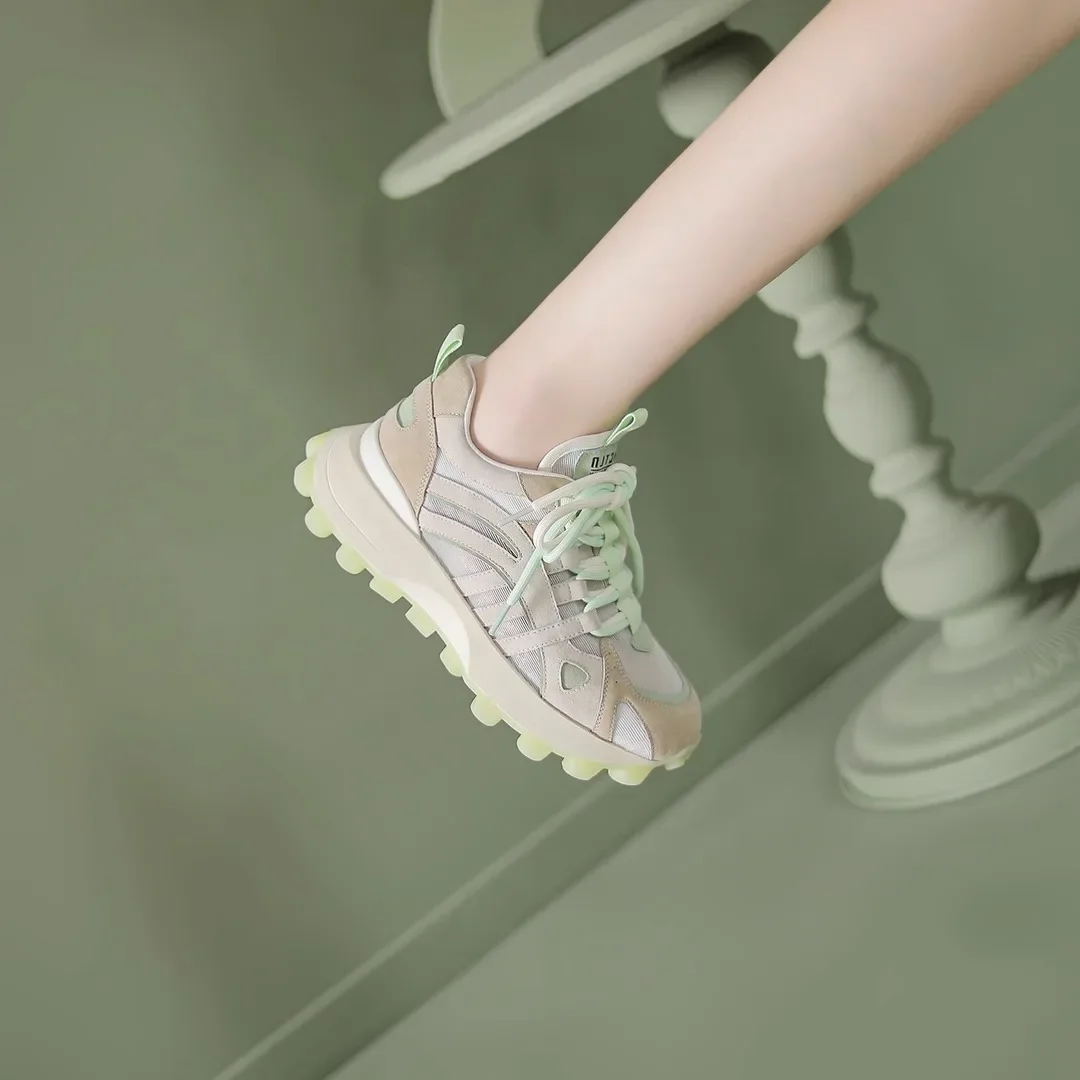 

Mesh Breathable Casual Shoes Women Spring and Autumn New Fashion Running Shoes Trendy Hundred Women's Daddy Shoes
