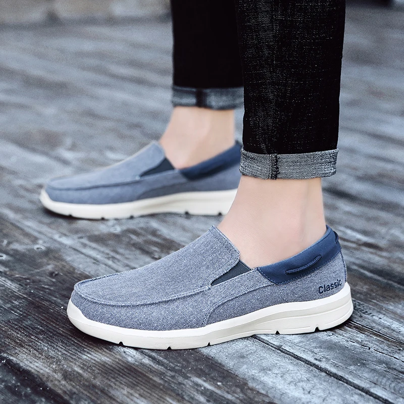 Men Casual Canvas Shoes Loafers Breathable Slip on Flats Vulcanized Shoes Driving Plus Size 46 Walking