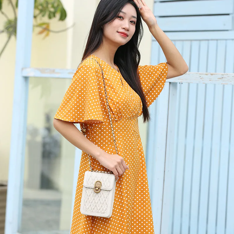 Disney Mickey Purses and Handbags Retro Luxury Bags for Women Kawaii Crossbody Fashionable Shoulder Bag Phone Case Cute Wallet